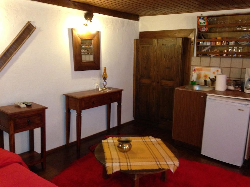 Guesthouse Eleni Palaiós Panteleímonas Eksteriør bilde