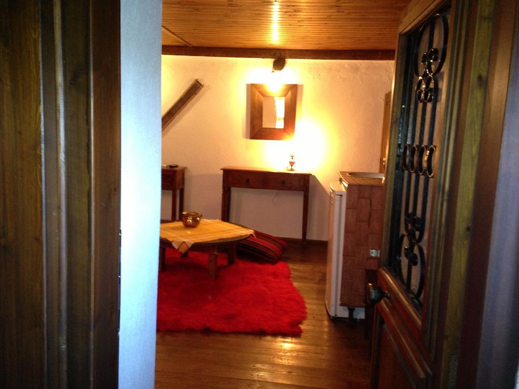 Guesthouse Eleni Palaiós Panteleímonas Rom bilde